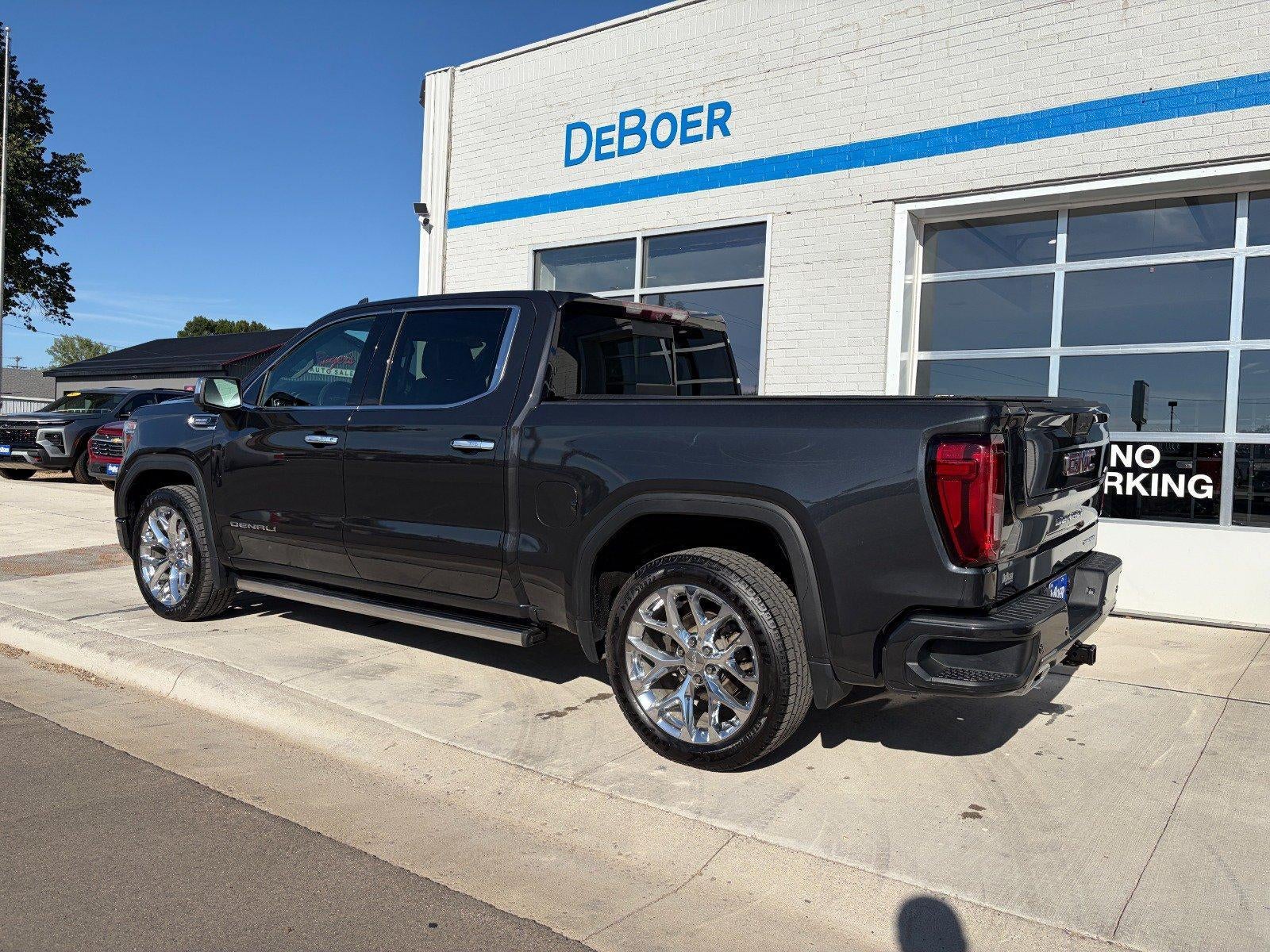 2020 GMC Sierra 1500 Denali Ultimate Pkg, Tech Pkg, Driver Alert I & II Pkg, Safety I & II Pkg, Sunroof, Adaptive Cruise