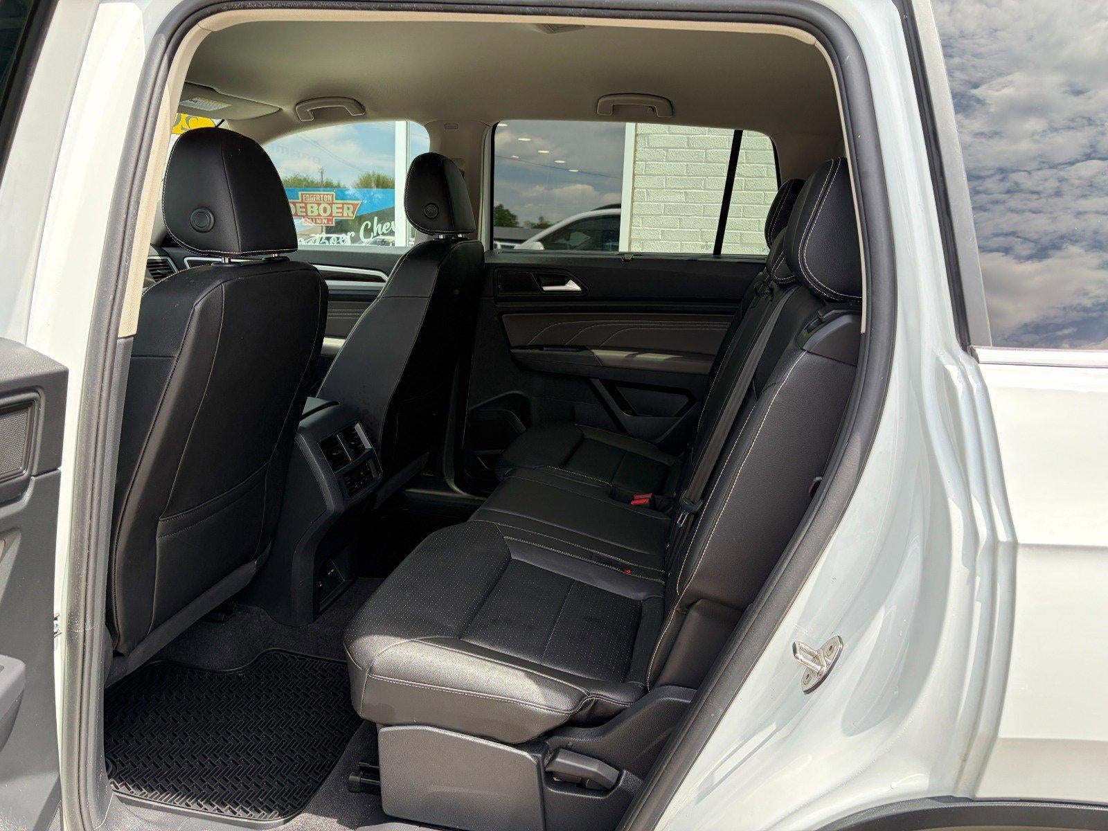 2021 Volkswagen Atlas 3.6L V6 SE w Technology, AWD, Heated Front Seats, Adaptive Cruise Control, Remote Start