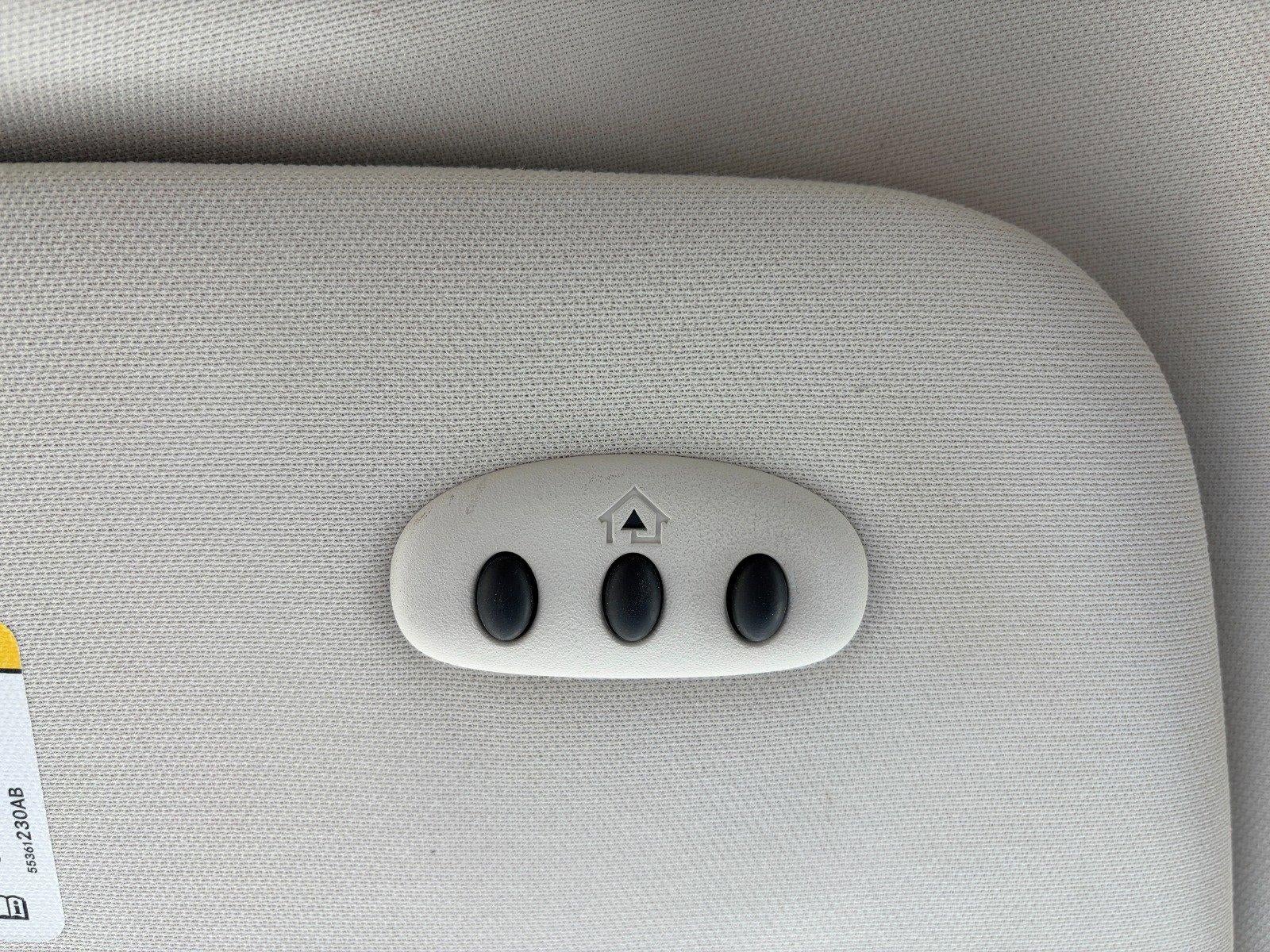 2010 Chrysler Town & Country Touring