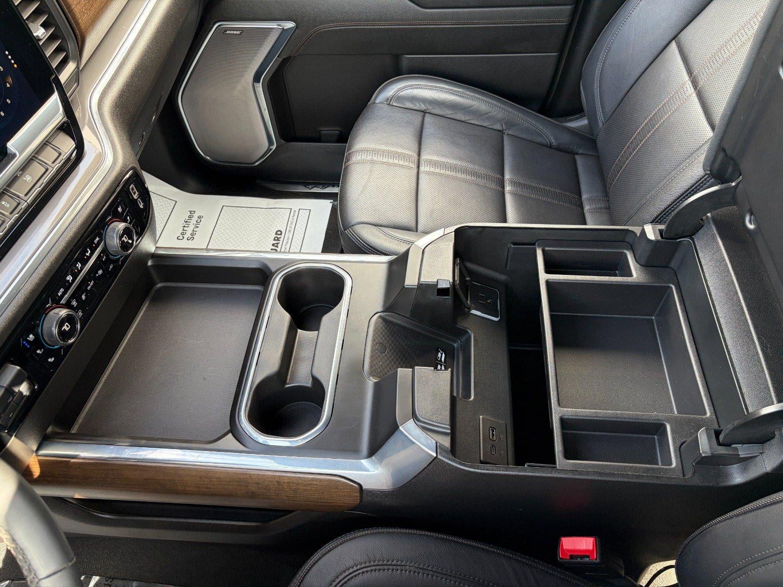 2024 Chevrolet Silverado 3500 HD High Country Premium Pkg, Tech. Pkg, 5th Wheel Pkg, Sunroof, Head-Up Display, Adaptive Cruise