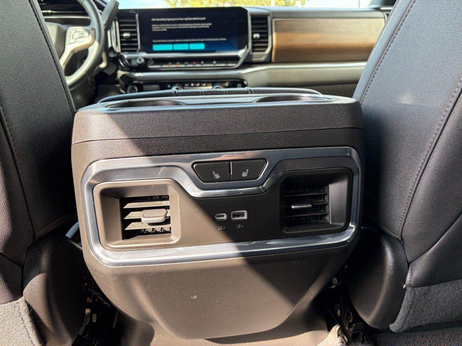 2024 Chevrolet Silverado 3500 HD High Country Premium Pkg, Tech. Pkg, 5th Wheel Pkg, Sunroof, Head-Up Display, Adaptive Cruise