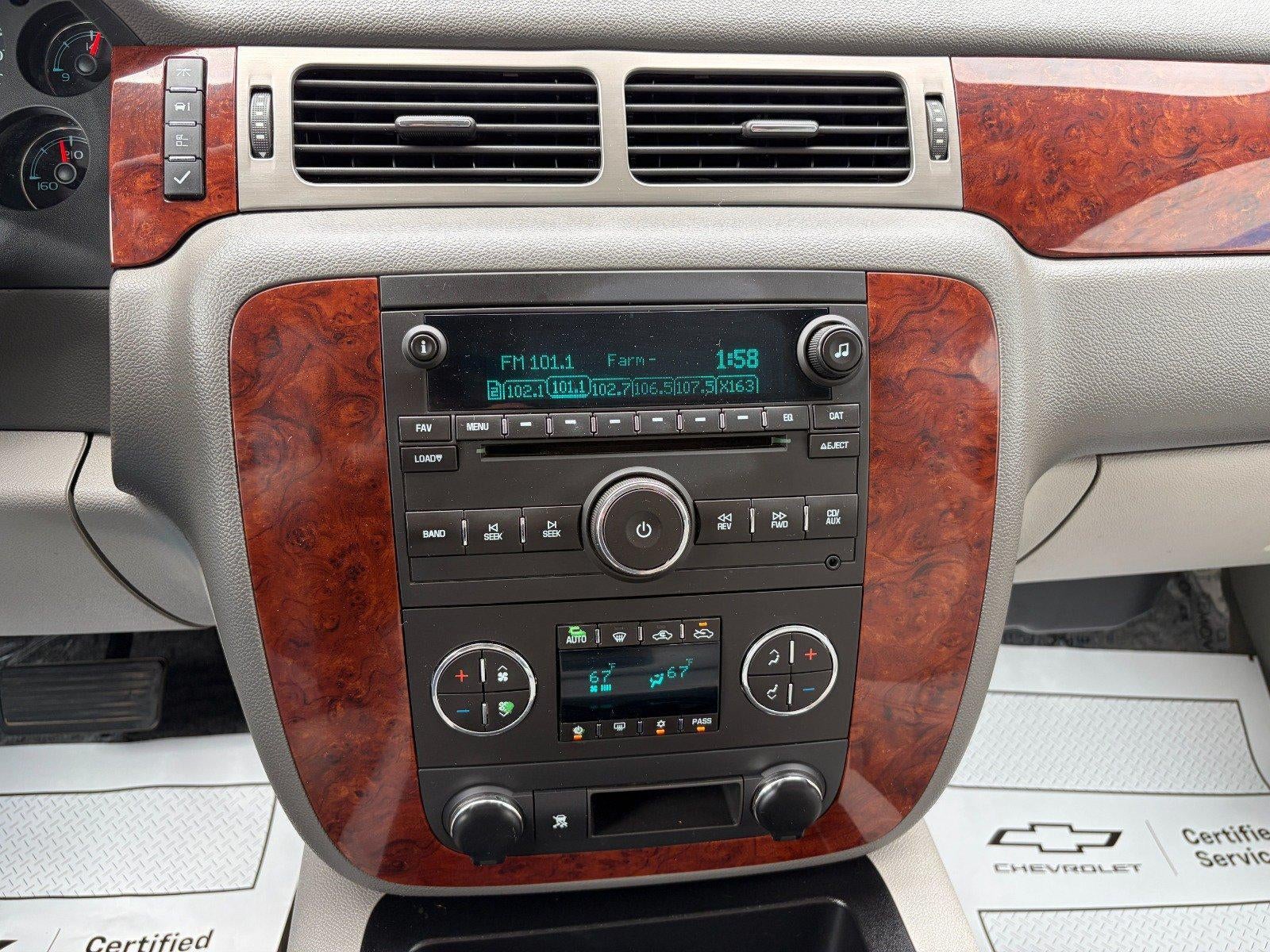 2010 Chevrolet Silverado 1500 LTZ, Z71, Heated Seats, Bose Audio, Remote Start, LEER Topper