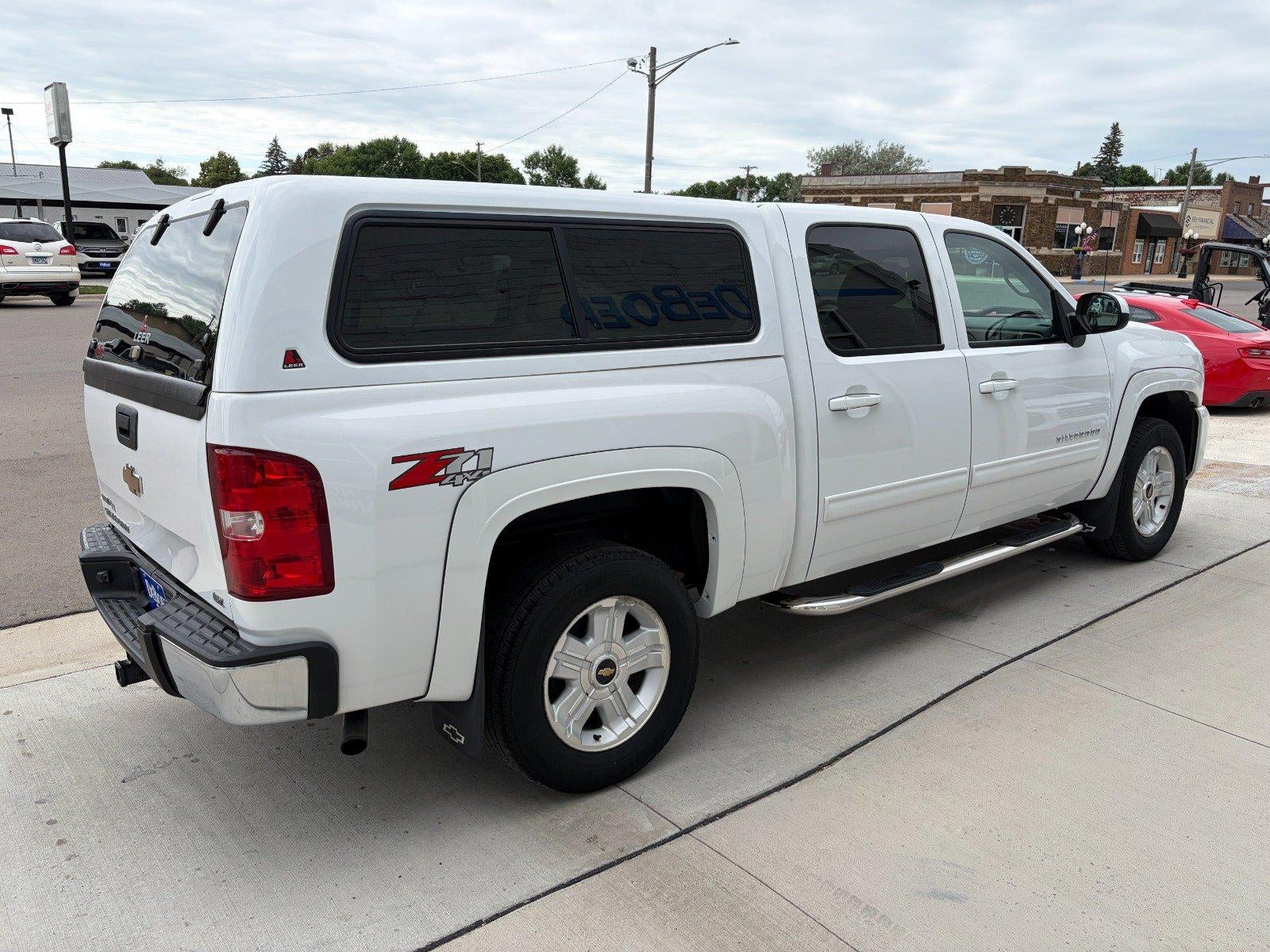 2010 Chevrolet Silverado 1500 LTZ, Z71, Heated Seats, Bose Audio, Remote Start, LEER Topper
