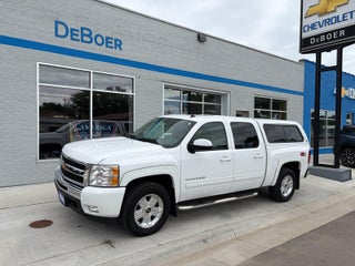 2010 Chevrolet Silverado 1500 LTZ, Z71, Heated Seats, Bose Audio, Remote Start, LEER Topper