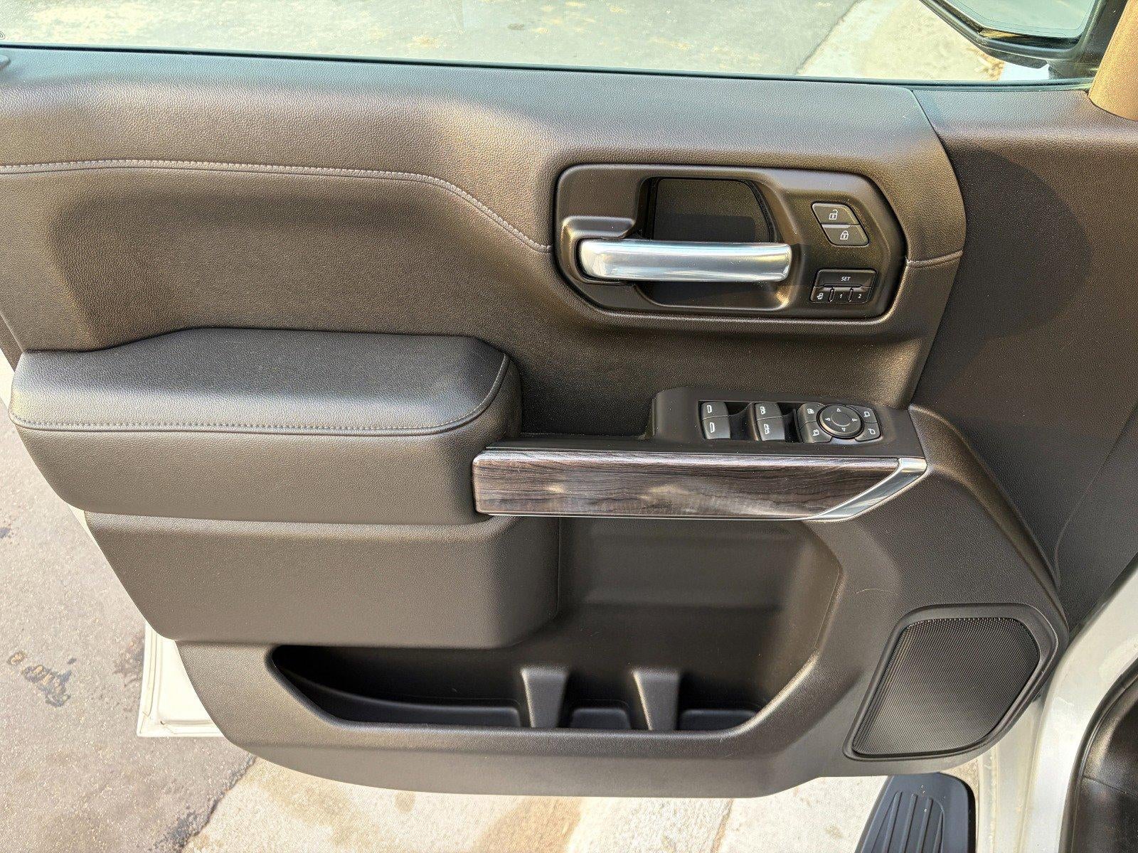 2021 Chevrolet Silverado 1500 LTZ, Z71 Pkg's, Convenience Pkg, Safety Pkg, Heated Steering Wheel, Heated & Cooled Front Seats