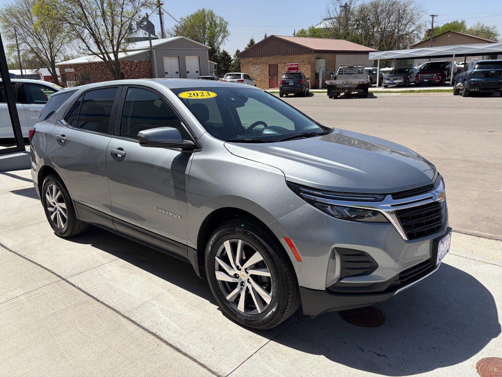 2023 Chevrolet Equinox LT, Convenience Pkg, Confidence II Pkg, Heated Front Seats, Wireless Apple CarPlay/ Android Auto