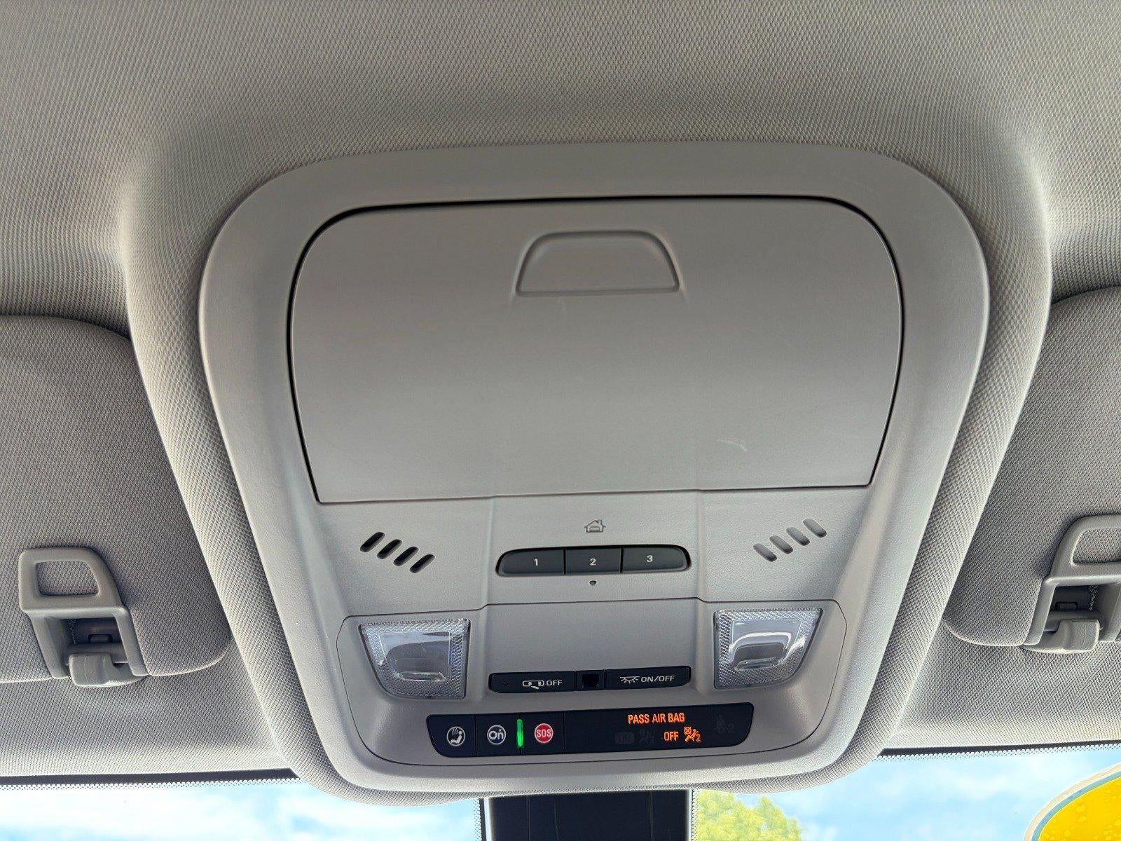 2020 Chevrolet Equinox LT, Confidence & Convenience Pkg, Confidence II Pkg, Heated Front Seats, Apple CarPlay/ Android Auto