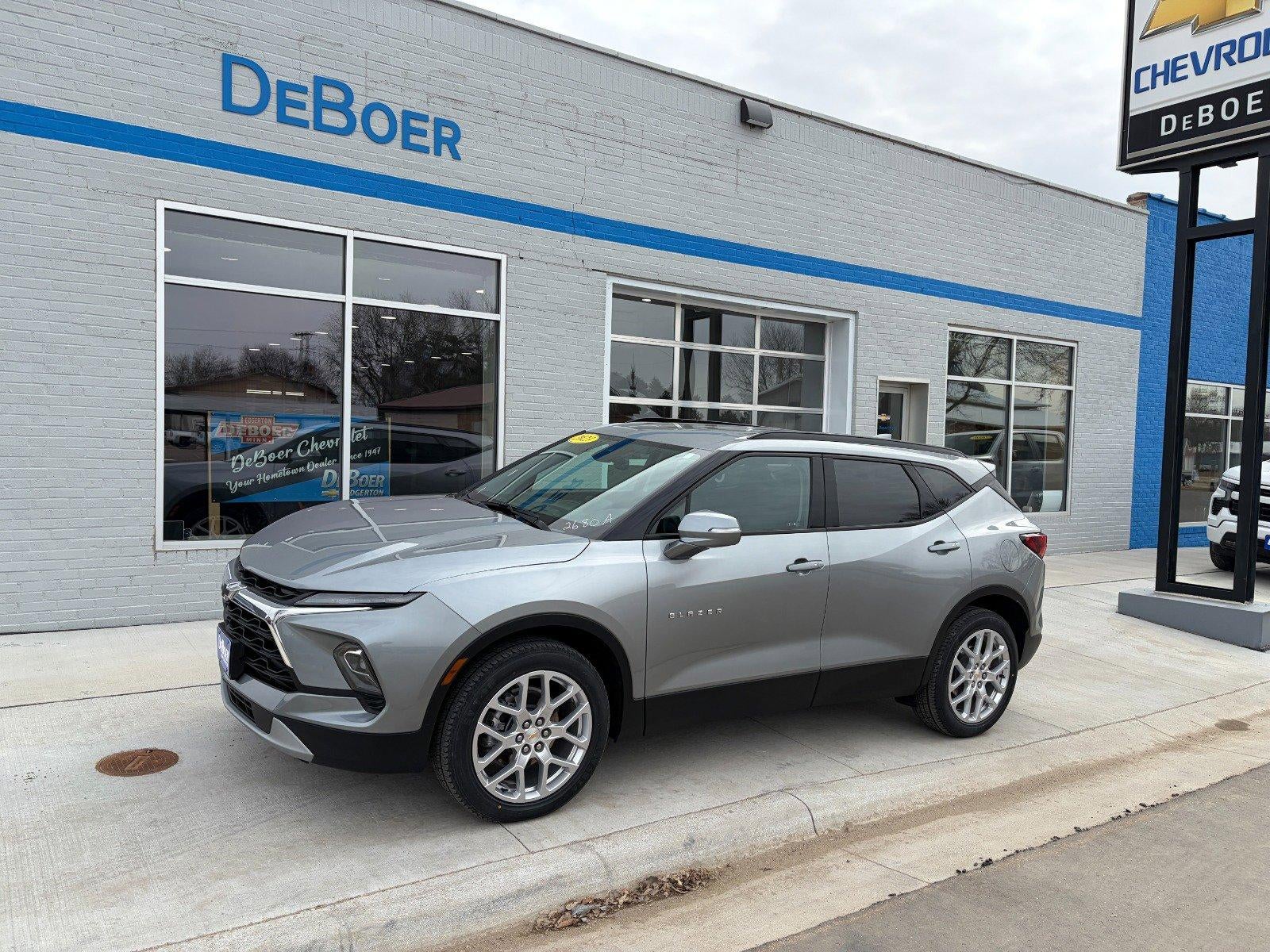 2023 Chevrolet Blazer 3LT, Confidence Pkg, Heated Front Seats, Wireless Apple CarPlay, 20" Wheels