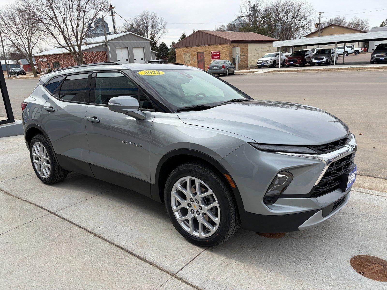 2023 Chevrolet Blazer 3LT, Confidence Pkg, Heated Front Seats, Wireless Apple CarPlay, 20" Wheels