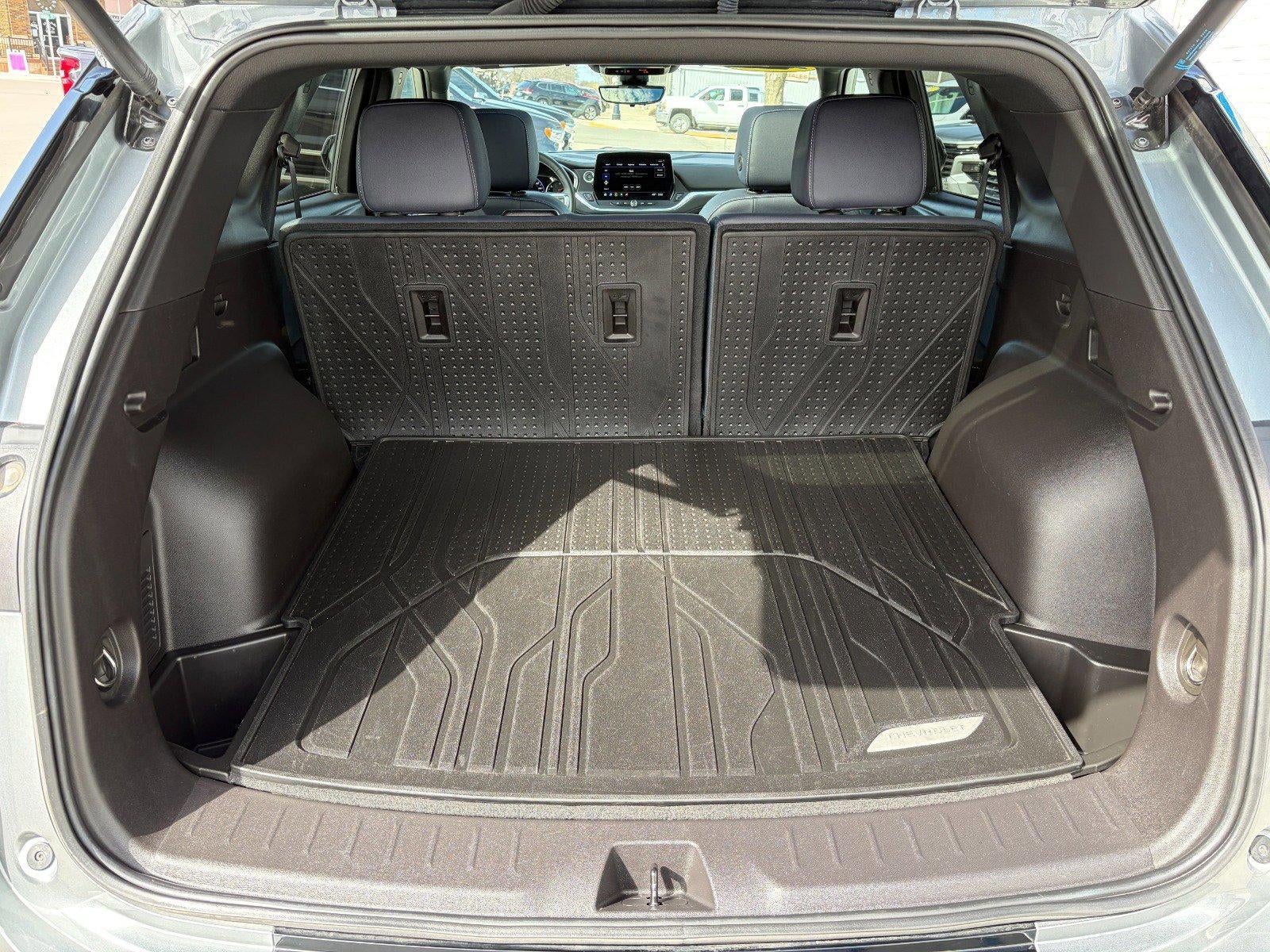 2024 Chevrolet Blazer RS, Enhanced Convenience Pkg, Confidence II Pkg, Panoramic Sunroof, Bose Audio