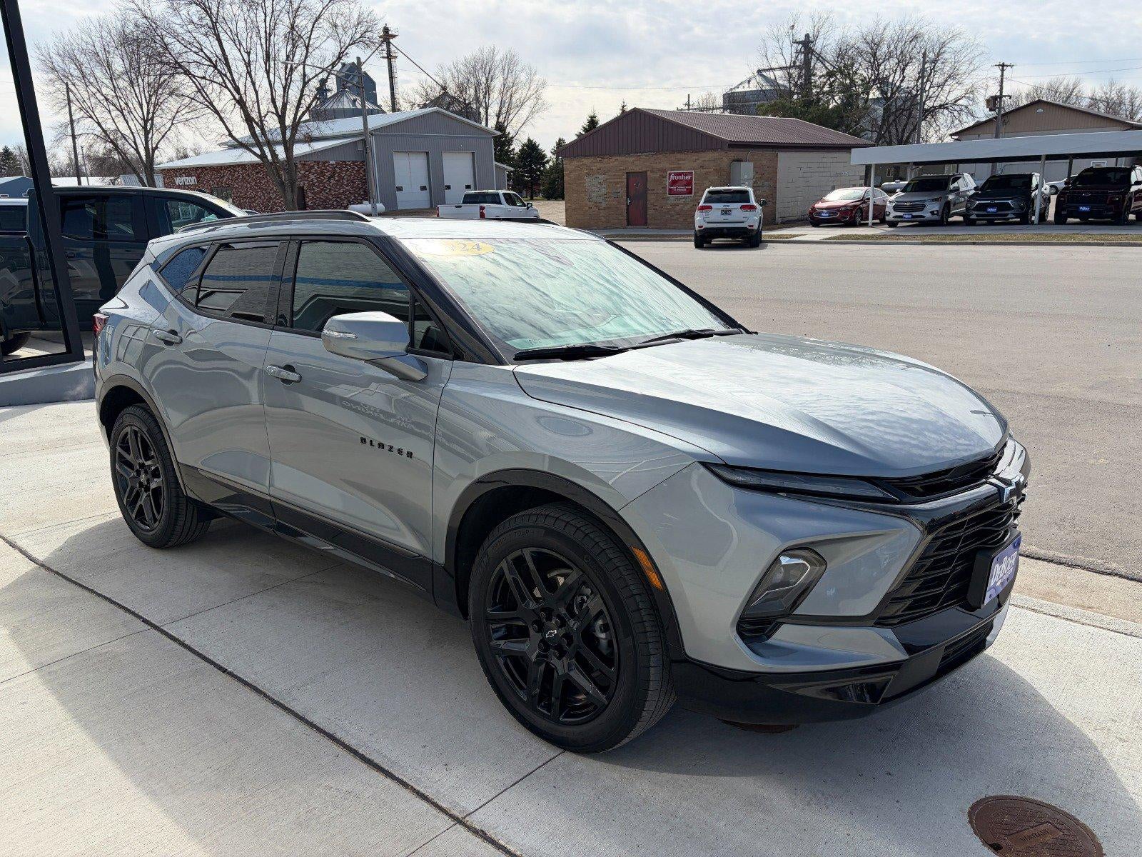 2024 Chevrolet Blazer RS, Enhanced Convenience Pkg, Confidence II Pkg, Panoramic Sunroof, Bose Audio