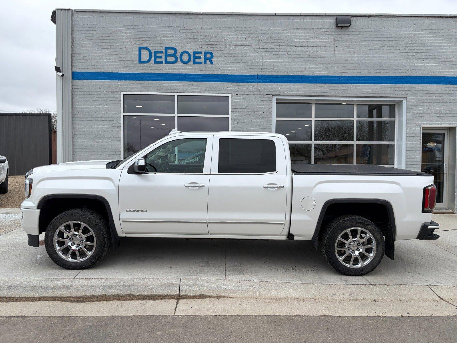 Used 2017 GMC Sierra 1500 Denali Denali with VIN 3GTU2PEJ1HG410061 for sale in Edgerton, Minnesota