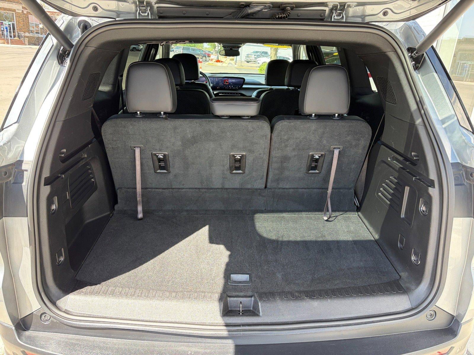 2025 Buick Enclave Preferred, Heated Steering Wheel & Front Seats, Surround Vision, Adaptive Cruise, Dual Power Seats