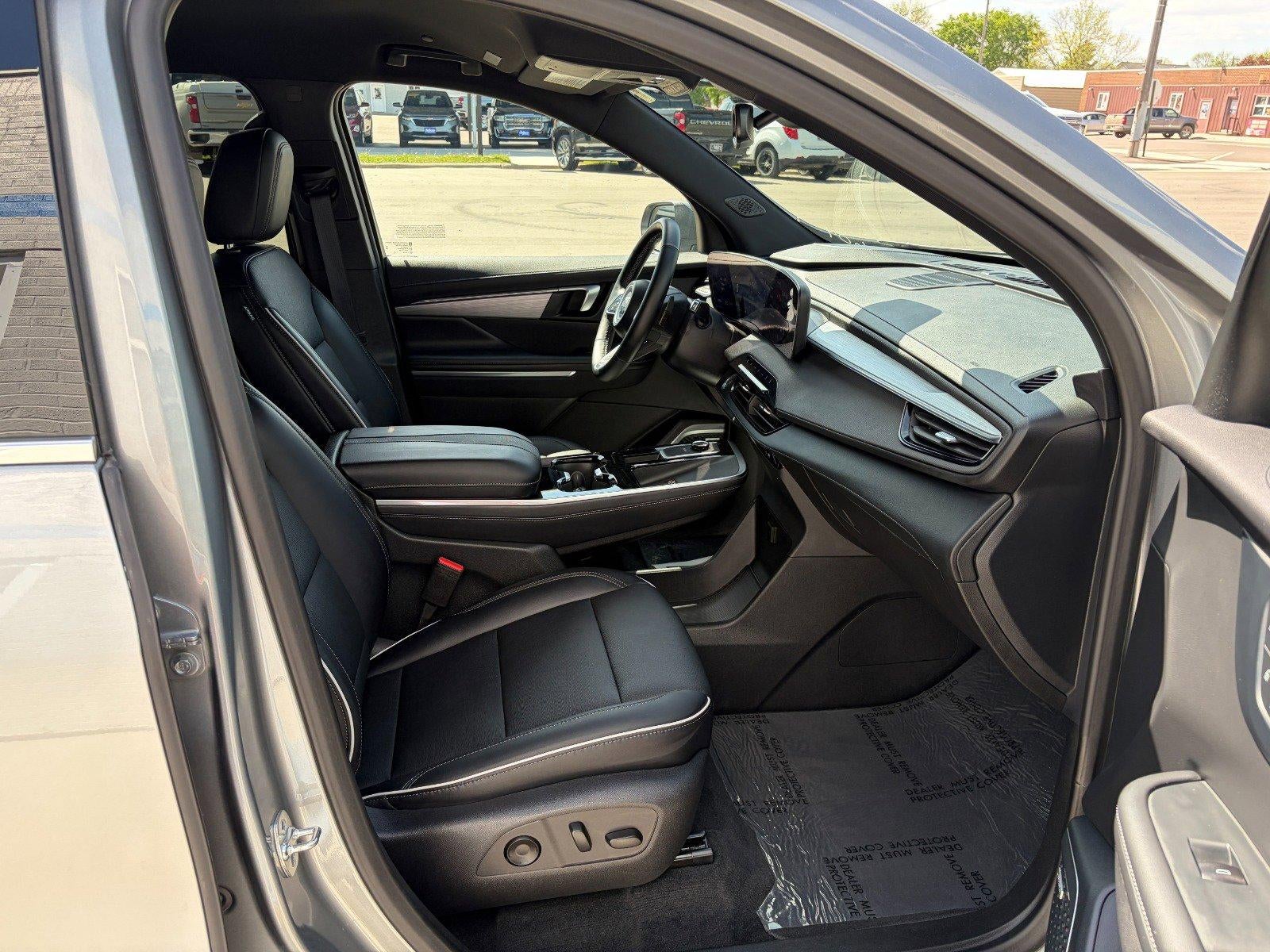 2025 Buick Enclave Preferred, Heated Steering Wheel & Front Seats, Surround Vision, Adaptive Cruise, Dual Power Seats