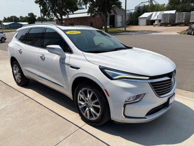 2023 Buick Enclave Premium, Dual Moonroof, Head-up Display, Surround Vision, Heated/ Cooled Seat, Heated Steering Wheel