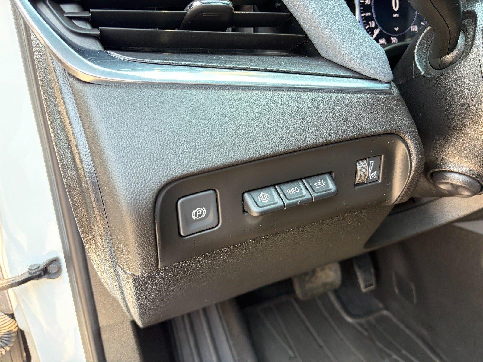 2023 Buick Enclave Premium, Dual Moonroof, Head-up Display, Surround Vision, Heated/ Cooled Seat, Heated Steering Wheel