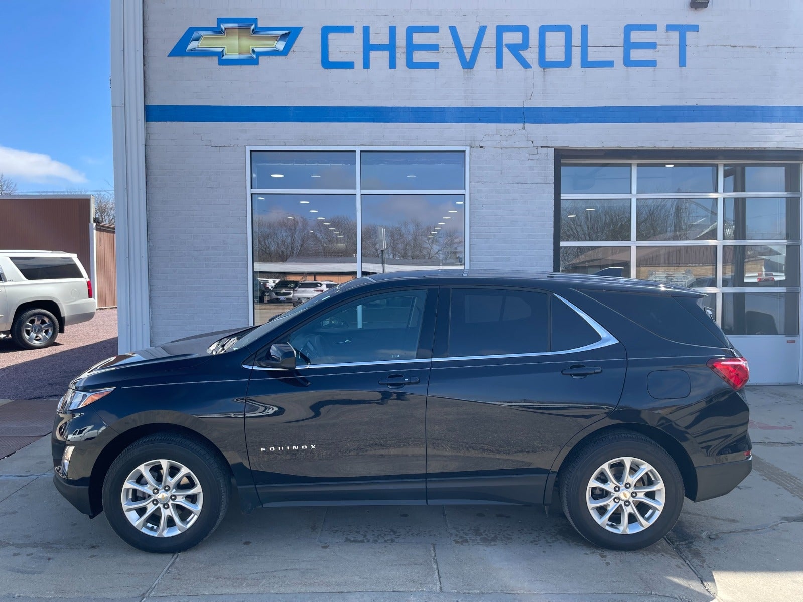 Used 2020 Chevrolet Equinox LT with VIN 2GNAXTEV3L6142805 for sale in Edgerton, Minnesota