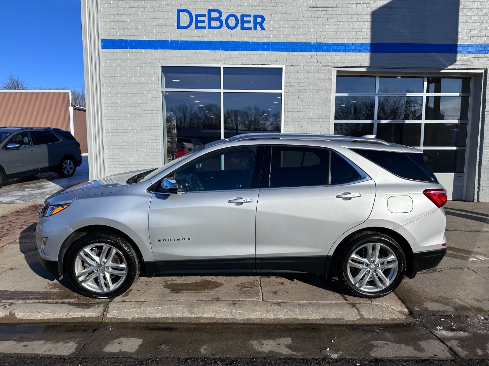 Used 2019 Chevrolet Equinox Premier with VIN 2GNAXYEX2K6219449 for sale in Edgerton, Minnesota